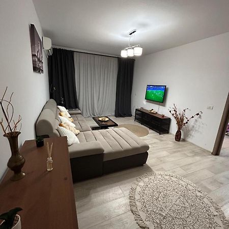 Cozy Apartment 130E By Plaza Bucarest Esterno foto